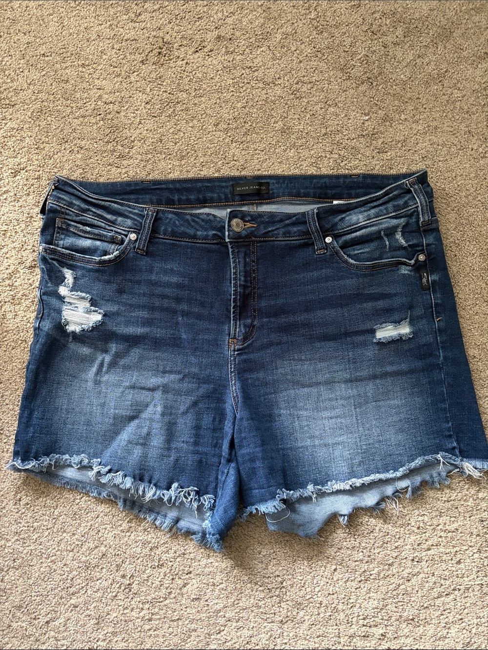 Silver Jeans Frayed Hem Dark Blue Denim Suki shorts